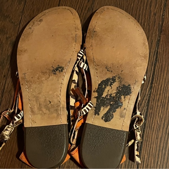 Gorgeous Same Edelman Sandals - Picture 4 of 5